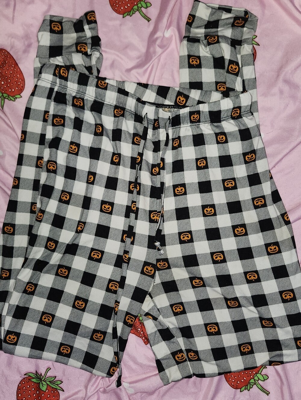 black & white checkered pajama pants with pumpkins women's size small
